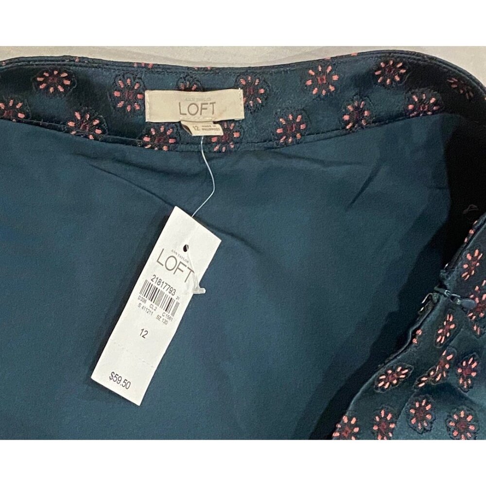 Ann Taylor LOFT Size 12 A-Line Skirt Green Floral Sateen Knee Length Flare New - Picture 9 of 9